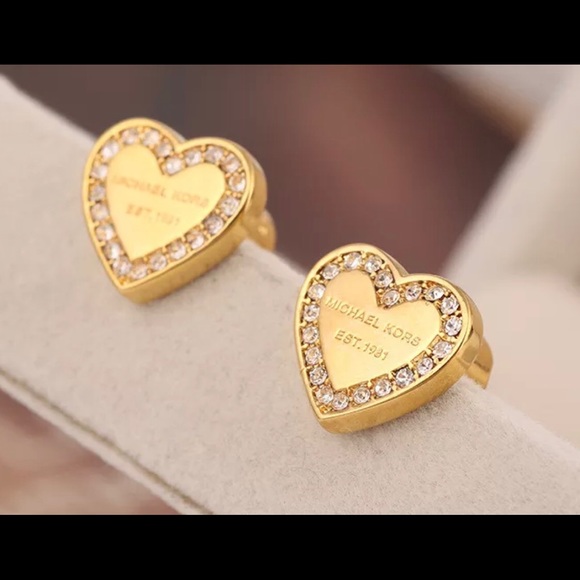 😍Gold Michael Kors Logo Crystal Stud Earrings😍 - Picture 7 of 8